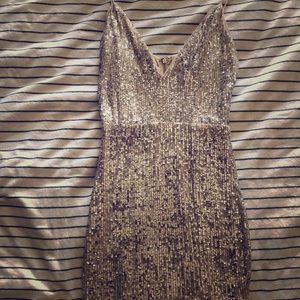 Fitted Sequin Formal Dress w/ Slit